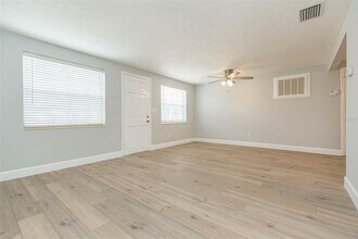 4253 Newgate Ave in Holiday, FL - Building Photo - Building Photo