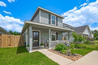 9923 Opal Stone Wy in Conroe, TX - Foto de edificio - Building Photo