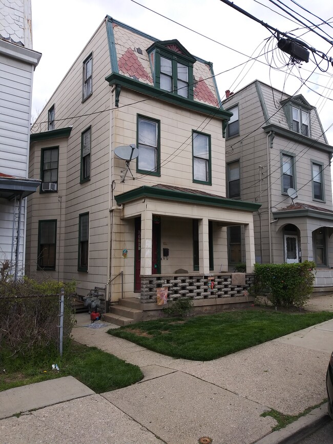 312 E University Ave, Unit 312 E. University