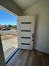 19250 Hickory St in Sonoma, CA - Building Photo - Building Photo