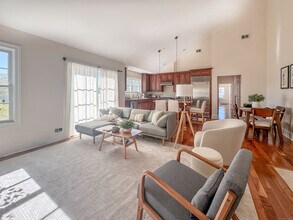 130 Post Rd W in Westport, CT - Building Photo - Building Photo