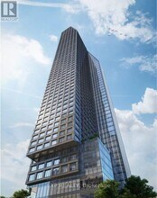 8 Wellesley St W in Toronto, ON - Building Photo - Building Photo