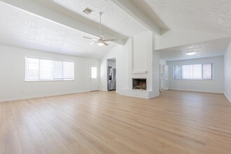 8311 Quail Burg Ln in Missouri City, TX - Building Photo - Building Photo
