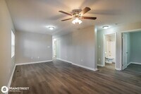 107 N Walker Ln photo'
