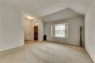 3320 Lone Brave Dr in Fort Worth, TX - Building Photo - Building Photo