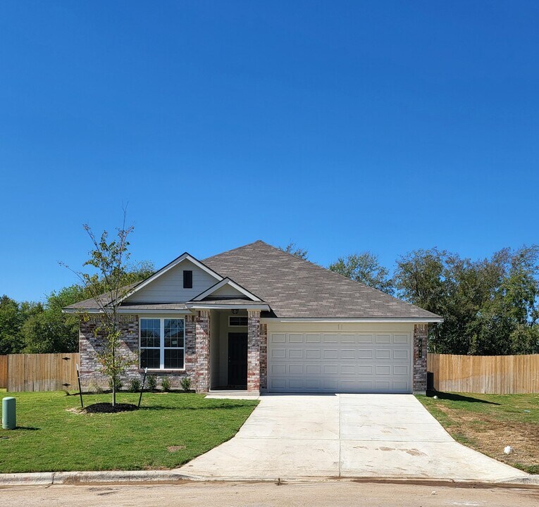 602 Hollyhock Dr in Temple, TX - Building Photo