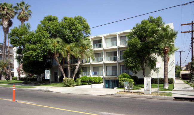 Chandler Apartments in Valley Village, CA - Building Photo - Building Photo