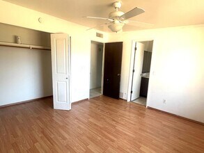 2328 W Las Lomitas in Tucson, AZ - Building Photo - Building Photo