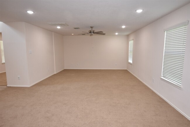 property at 1814 Emerald Pathway Dr