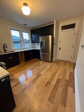 5650 W 63rd Pl in Chicago, IL - Foto de edificio - Building Photo