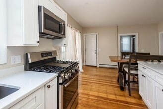 24 Chaplin St in Pawtucket, RI - Building Photo - Building Photo