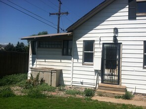 8190 Quebec St in Commerce City, CO - Building Photo - Building Photo