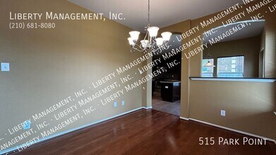 515 Park Point in San Antonio, TX - Building Photo - Building Photo