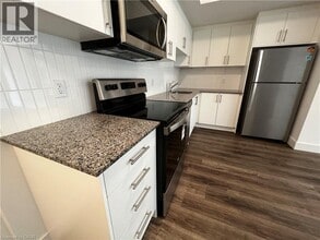 1201 Lackner Blvd in Kitchener, ON - Building Photo - Building Photo