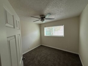 6521 Valley Ave in Inyokern, CA - Building Photo - Building Photo