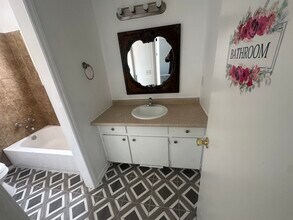 11111 E 36th St in Tulsa, OK - Building Photo - Building Photo