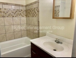 470 Hwy 282 in Clancy, MT - Building Photo - Building Photo
