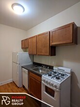2842 N Orchard St, Unit 2840 North ORCHARD, #2844 in Chicago, IL - Building Photo - Building Photo