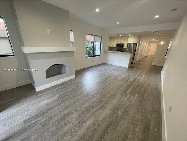 property at 1637 SW 10th St