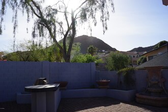 1427 E Mission Ln in Phoenix, AZ - Building Photo - Building Photo
