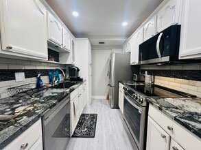 3401 Spanish Trail in Delray Beach, FL - Foto de edificio - Building Photo