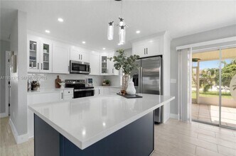 7332 Mako Dr in Hudson, FL - Building Photo - Building Photo