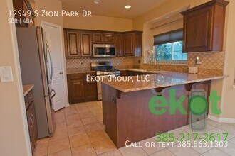 12949 Zion Park Dr in Riverton, UT - Foto de edificio - Building Photo