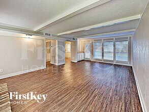 23003 Elephant Walk St in Spring, TX - Foto de edificio - Building Photo