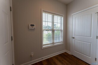 105 Kaleigh Paige Cir in New Market, AL - Building Photo - Building Photo