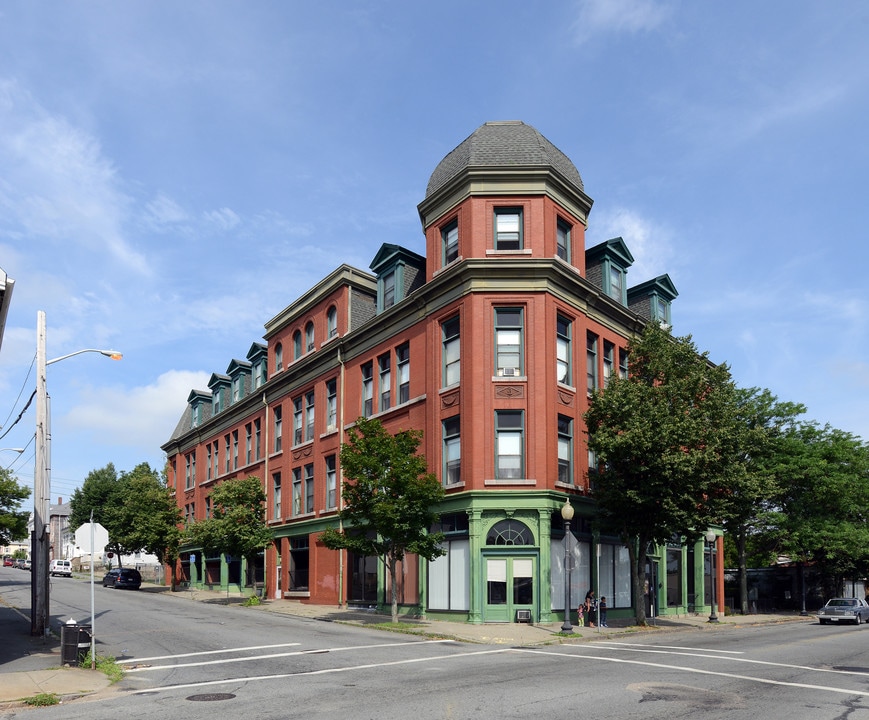 Dawson Building in New Bedford, MA - Building Photo