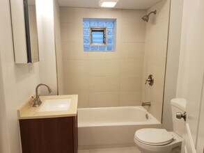 504 W 32nd St in Chicago, IL - Building Photo - Building Photo