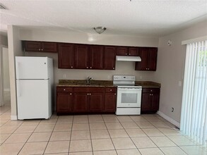 4609 Marbello Blvd in Orlando, FL - Building Photo - Building Photo