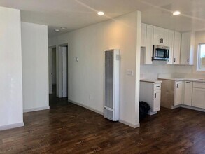 3775 Teak St in San Diego, CA - Building Photo - Building Photo