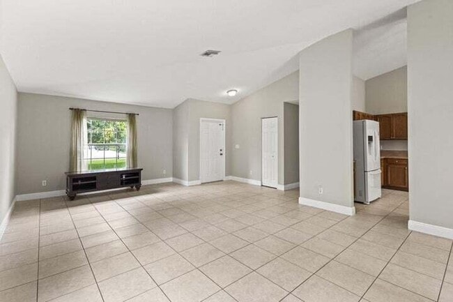 2134 SW Savage Blvd in Port St. Lucie, FL - Building Photo - Building Photo