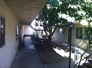 Apartments in Glendora, CA - Building Photo - Building Photo