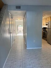 5812 Windhover Dr in Orlando, FL - Building Photo - Building Photo