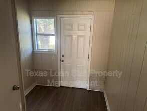 115 Carter St in Cleveland, TX - Building Photo - Building Photo