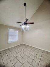 8710 McPherson Rd in Laredo, TX - Building Photo - Building Photo