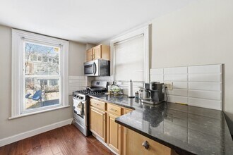 289 Whiton St in Jersey City, NJ - Building Photo - Building Photo