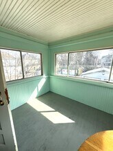 913 W 9th St, Unit 913 in Erie, PA - Building Photo - Building Photo