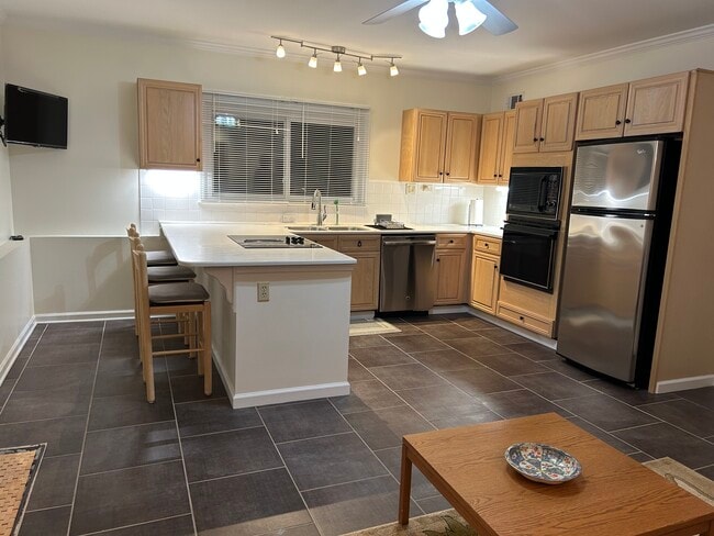 5425 Cameron Forest Pky, Unit B