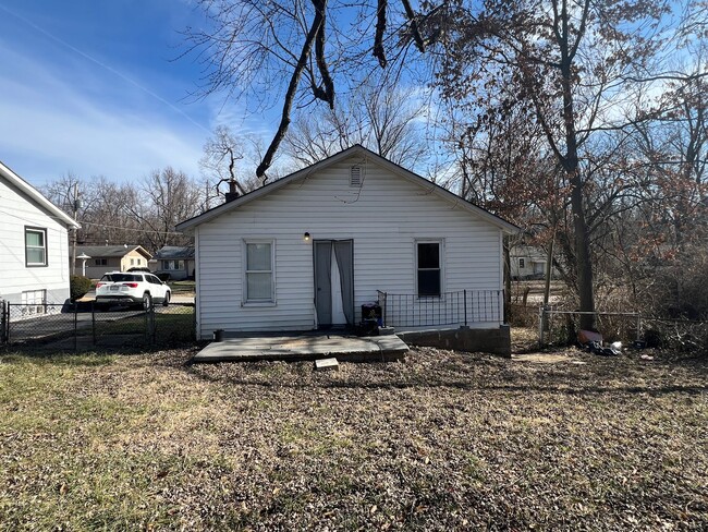 10179 Mayfair Dr in St. Louis, MO - Building Photo - Building Photo