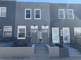 1223 16th St NE, Unit A