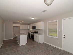 4106 Covey Ln in Benton, AR - Building Photo - Building Photo