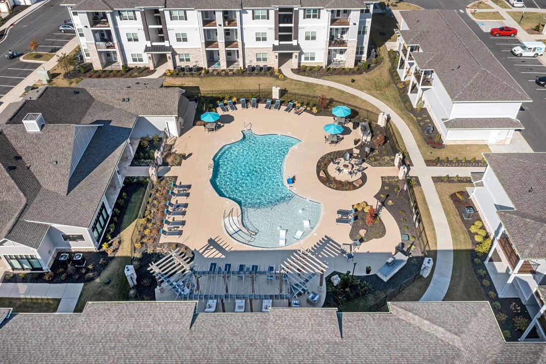 Graces Reserve Luxury Apartments in Kannapolis, NC - Foto de edificio