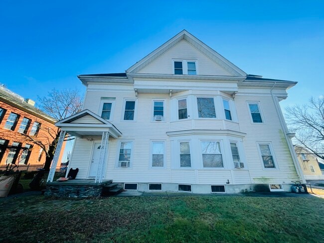 43 Olo St, Unit 1st Floor