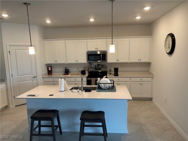 18677 Marlin Kite Ln in North Fort Myers, FL - Building Photo - Building Photo