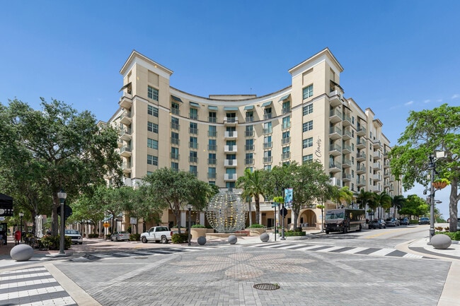 property at 610 Clematis St