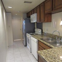 512 W Polk St photo'