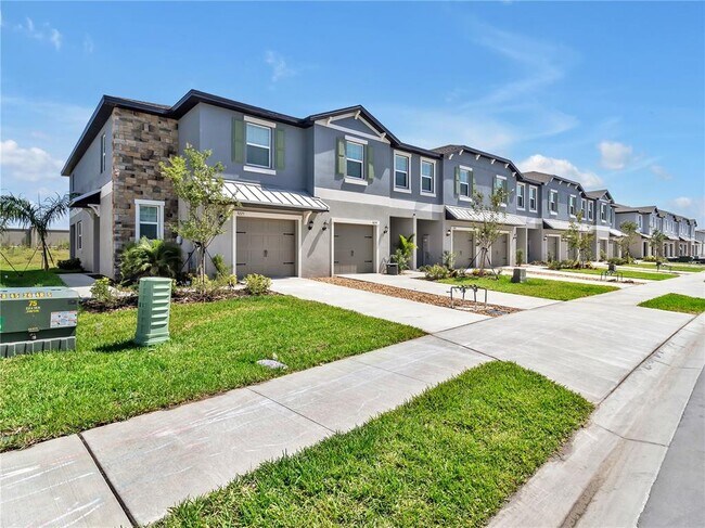 9291 Bonita Mar Dr in Parrish, FL - Building Photo - Building Photo